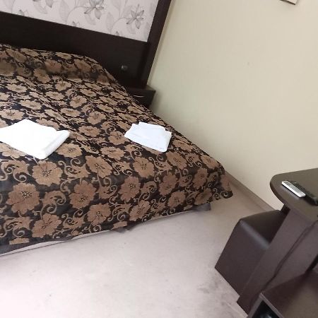 Park Hotel Stratesh Lovech Luaran gambar