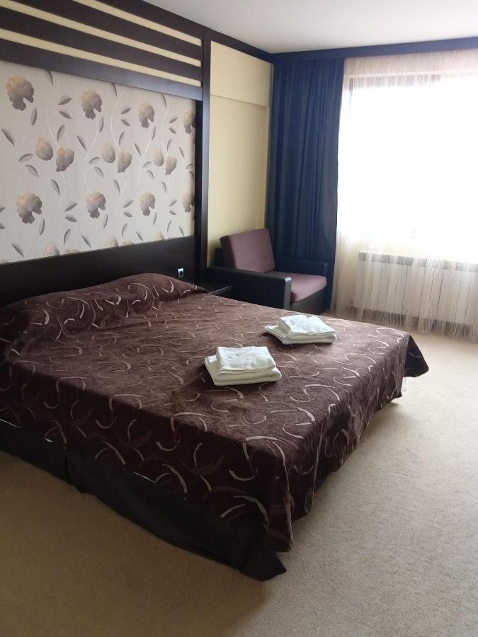 Park Hotel Stratesh Lovech Luaran gambar