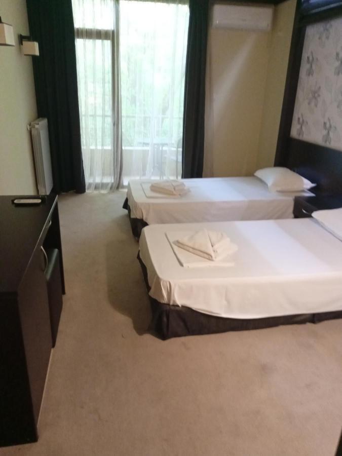 Park Hotel Stratesh Lovech Bilik gambar