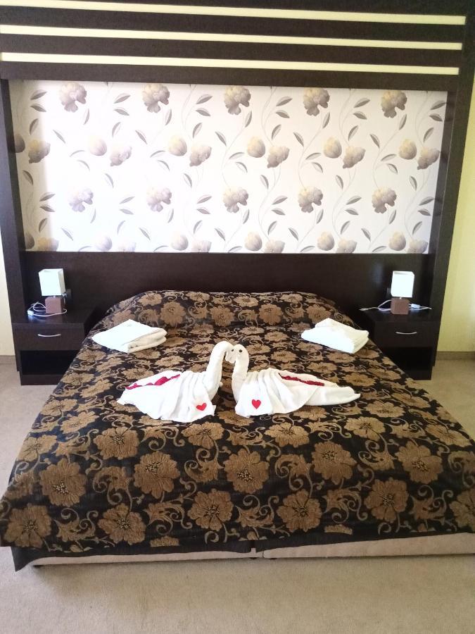 Park Hotel Stratesh Lovech Bilik gambar